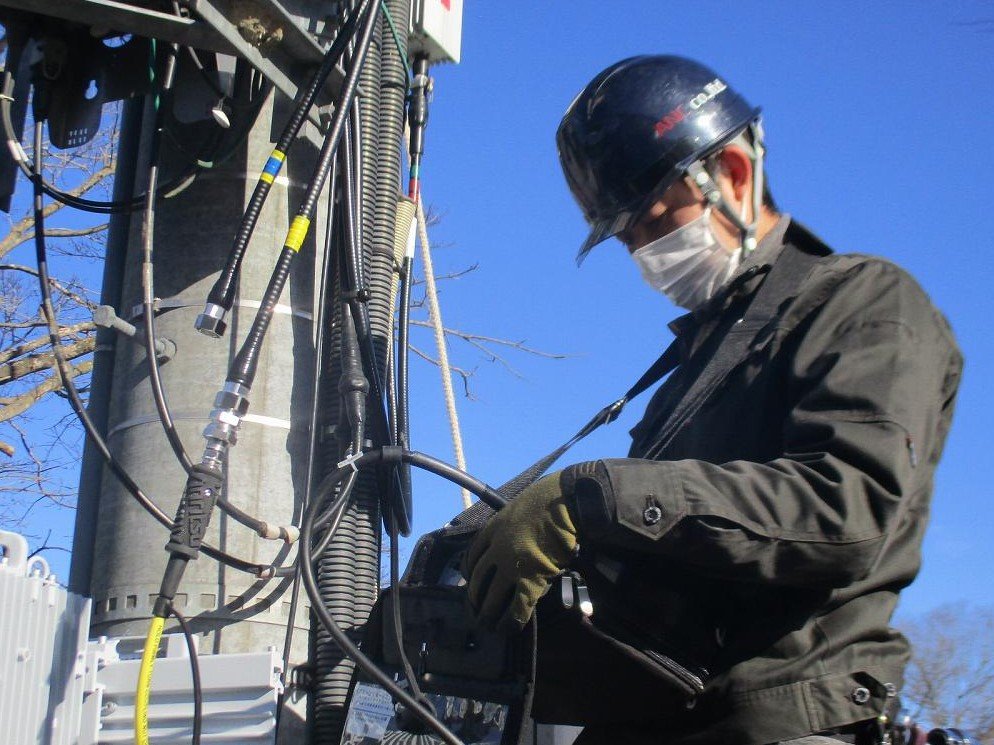 携帯電話基地局の設備工事